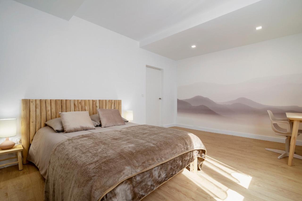 Magnifique Appartement Plein Centre, Calme, Netflix ミルポワ エクステリア 写真